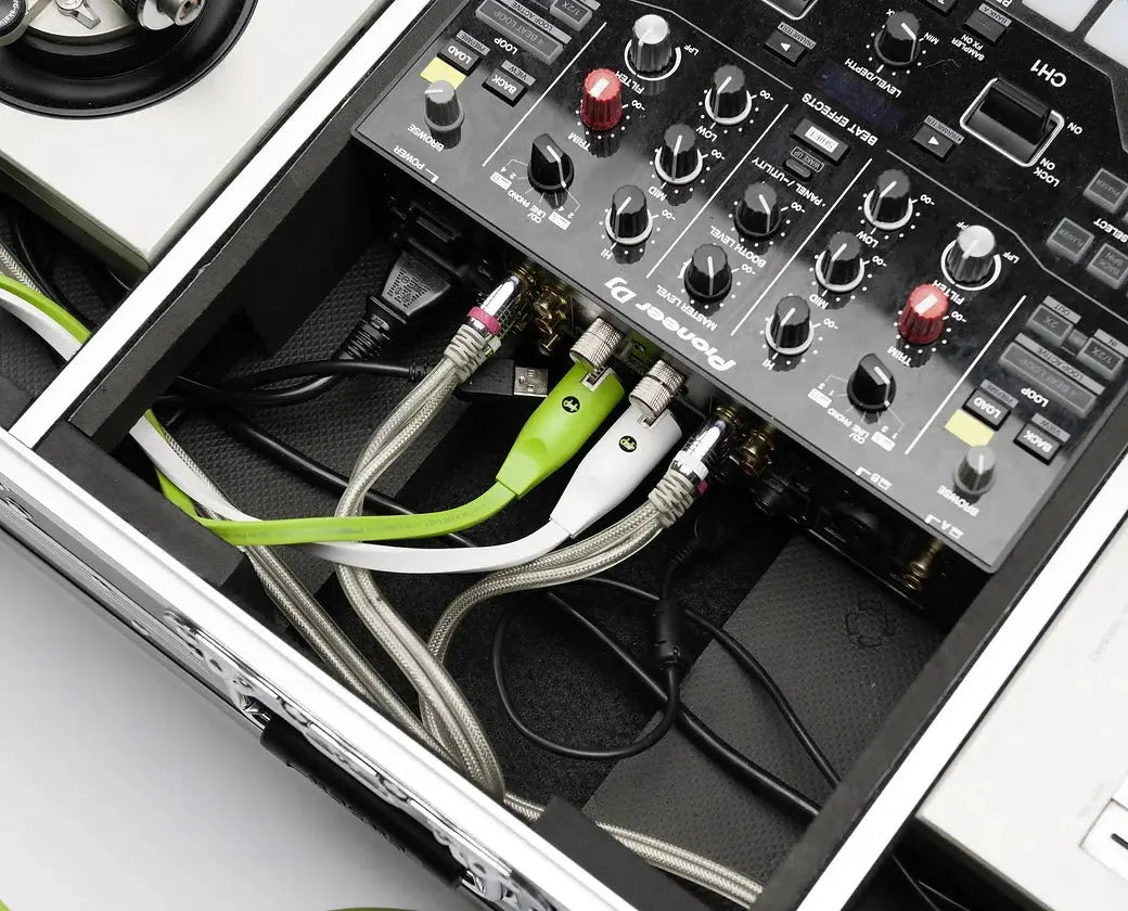 Multi-Format Battle-Case mit Rollen Print-4-DJs